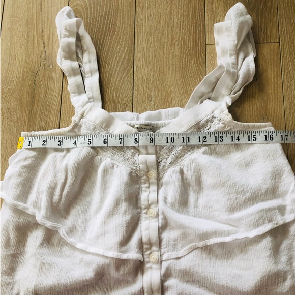 American Eagle Outfitters Lace Detailed Tiered Ruffle Top in White Size M - Picture 3 of 11